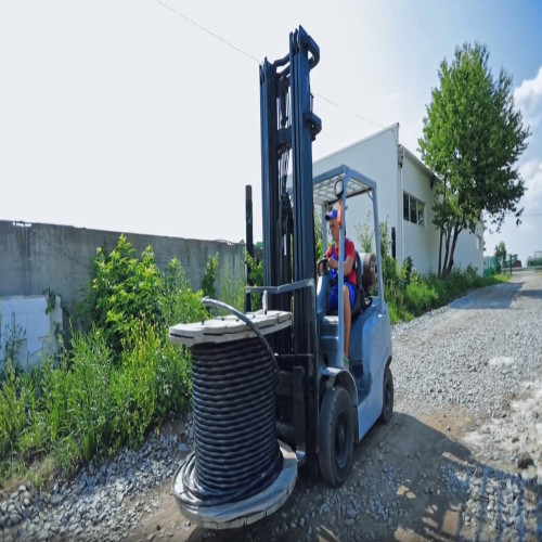 forklift-operator-safety-attachments-and-platforms