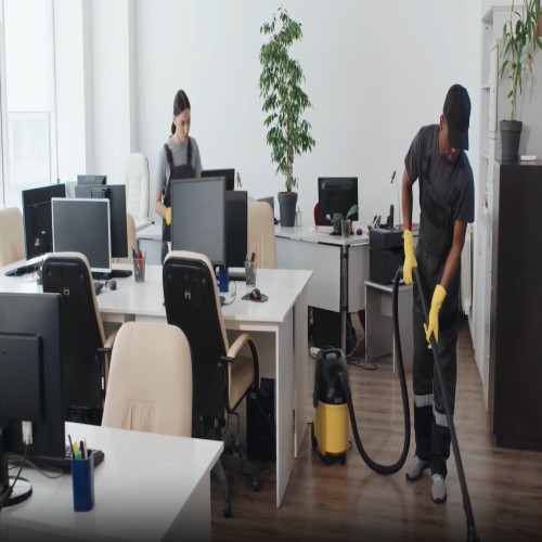 housekeeping-practices-with-slips-trips-and-falls